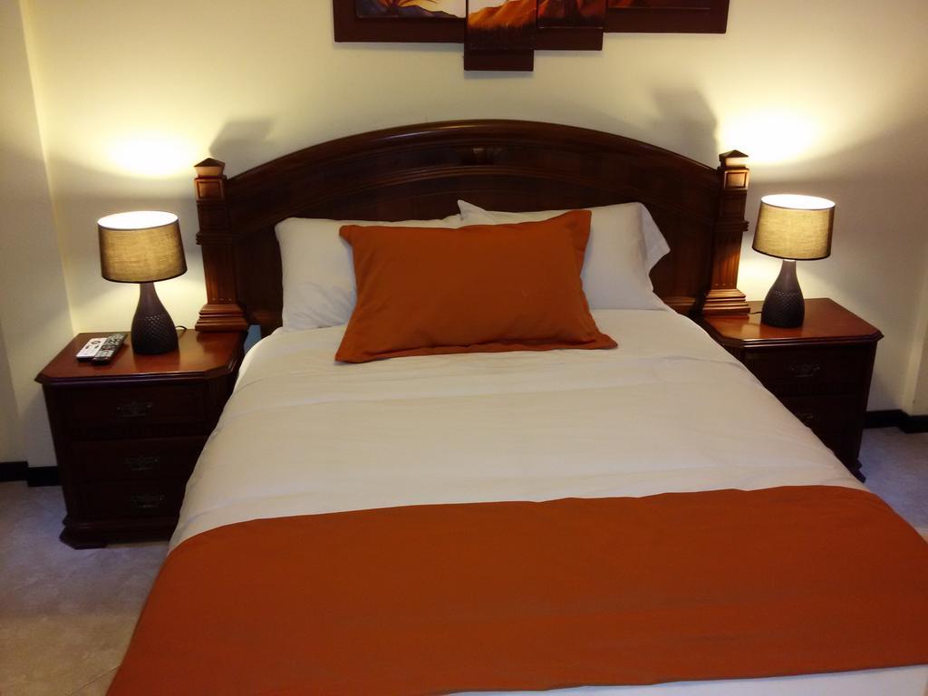 Hotel Las Mercedes Airport-Quito Tababela Værelse billede