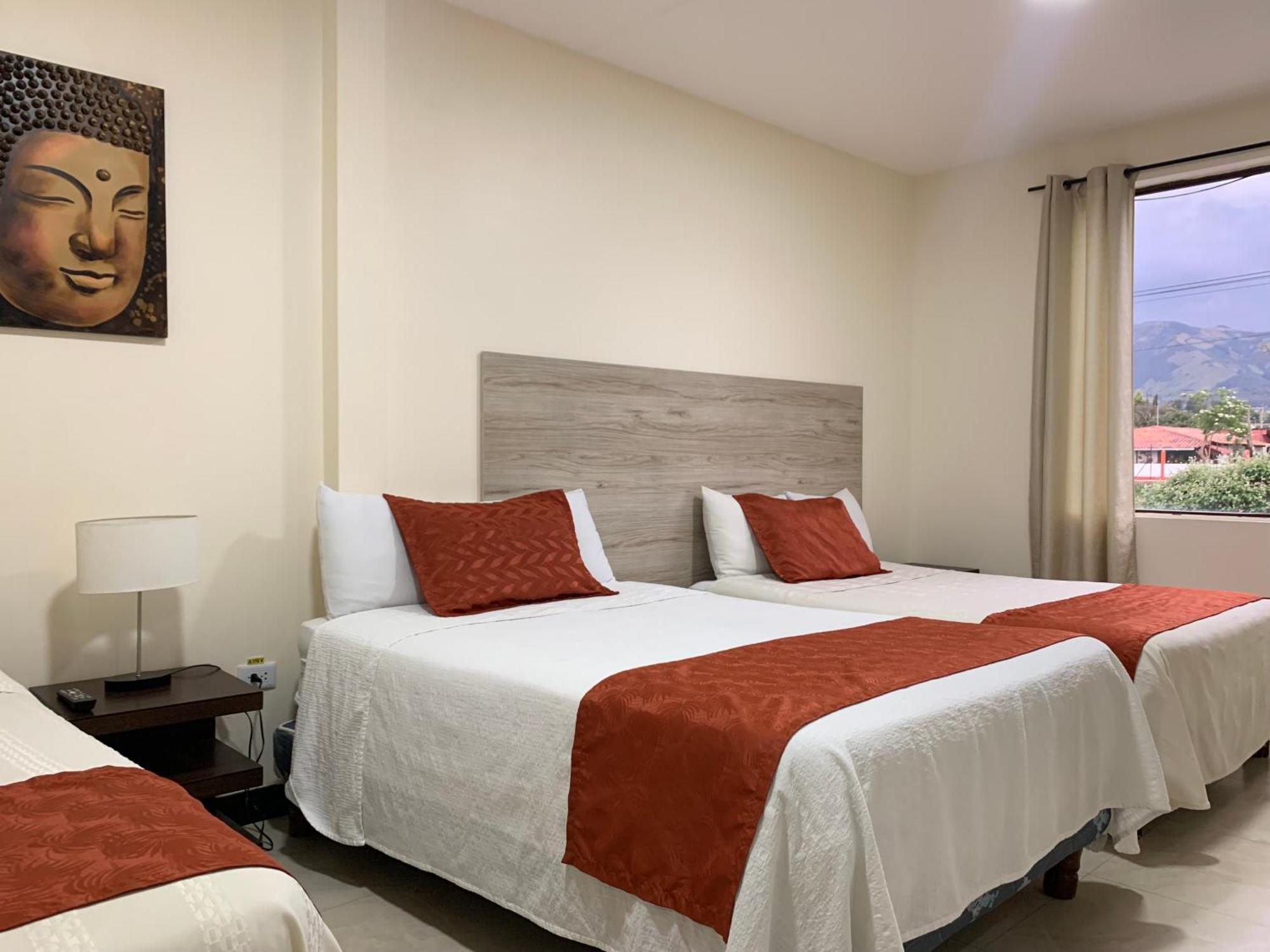 Hotel Las Mercedes Airport-Quito Tababela Eksteriør billede