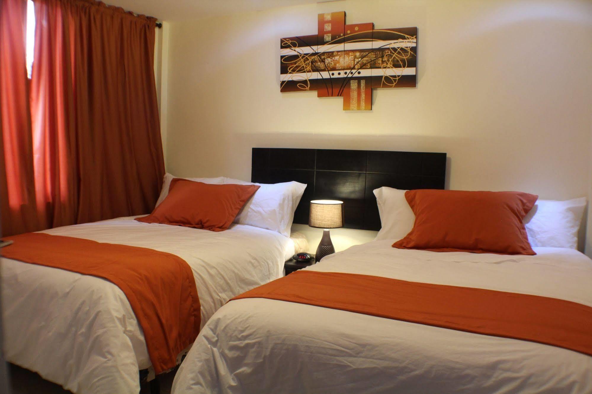 Hotel Las Mercedes Airport-Quito Tababela Eksteriør billede